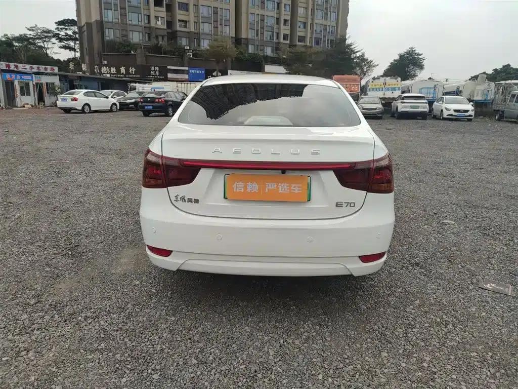 Dongfeng Fengshen E70 2022 500 PLUS Super Enjoy Edition — миниатюра 8