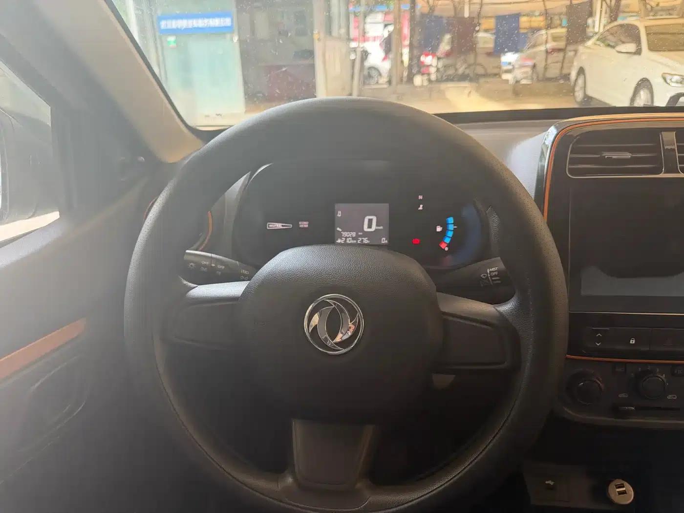 Dongfeng Fengshen EX1 2020 Low-end Model — миниатюра 6