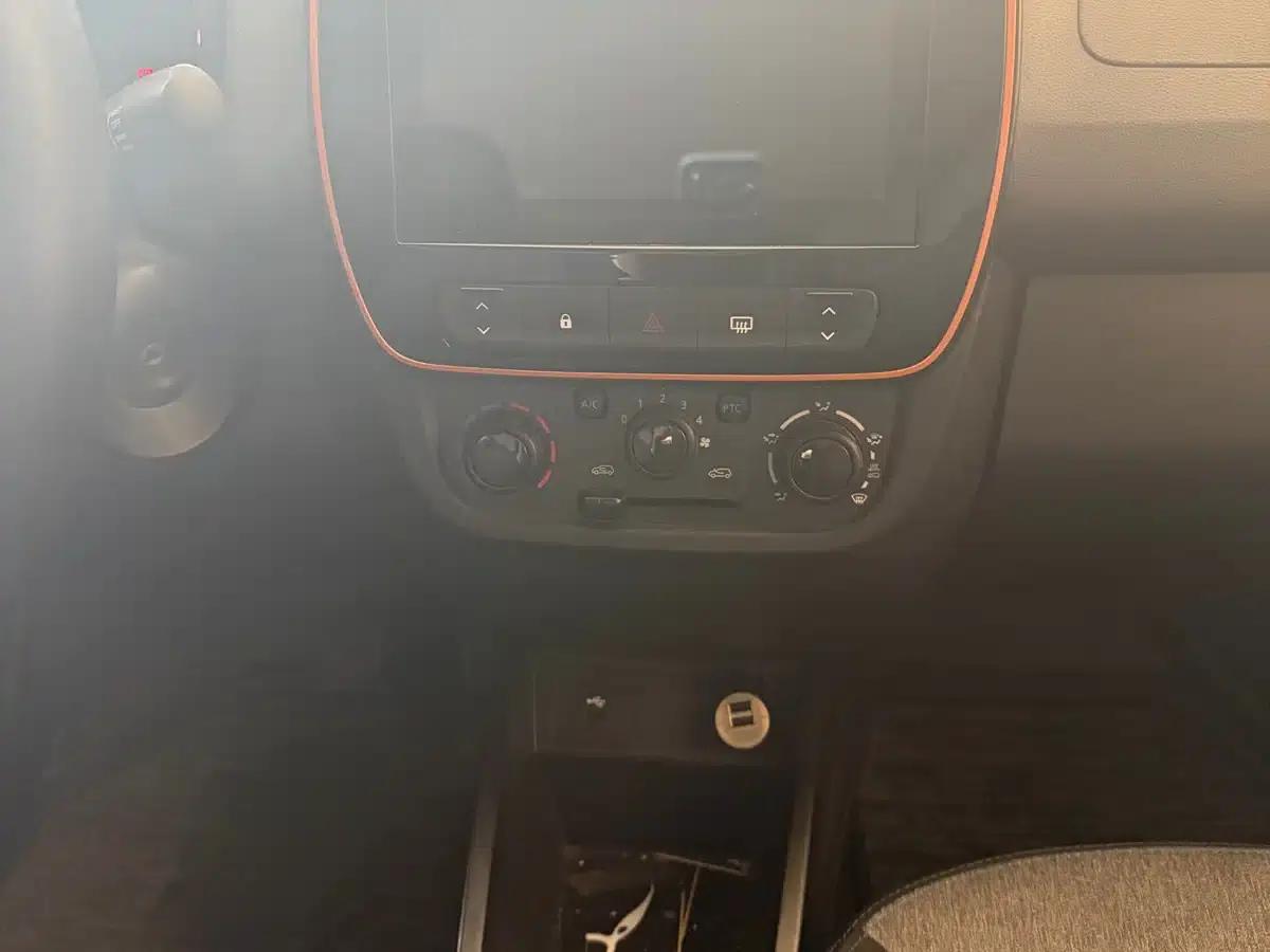 Dongfeng Fengshen EX1 2020 Low-end Model — миниатюра 7