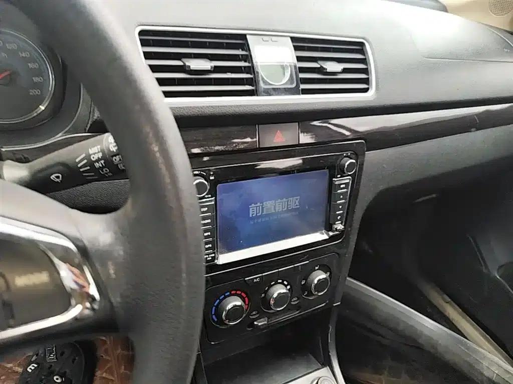 Fengguang 370 2016 1.5L Manual Elite Family Edition 7-Seater — миниатюра 13