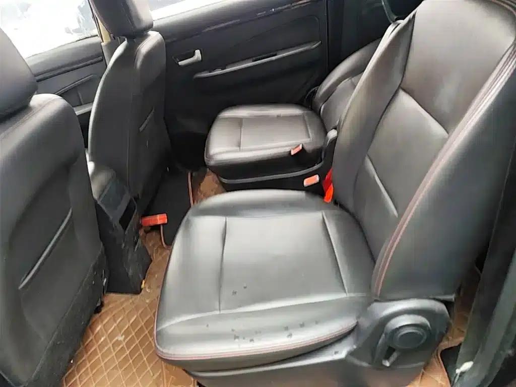 Fengguang 370 2016 1.5L Manual Elite Family Edition 7-Seater — миниатюра 17