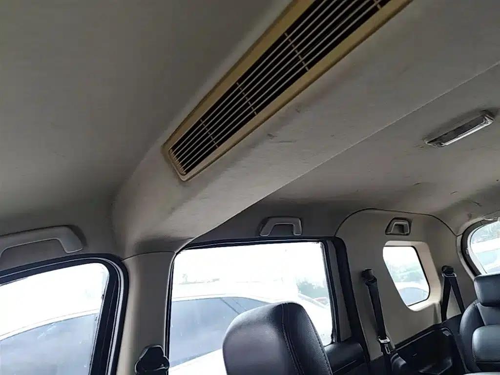 Fengguang 370 2016 1.5L Manual Elite Family Edition 7-Seater — миниатюра 18