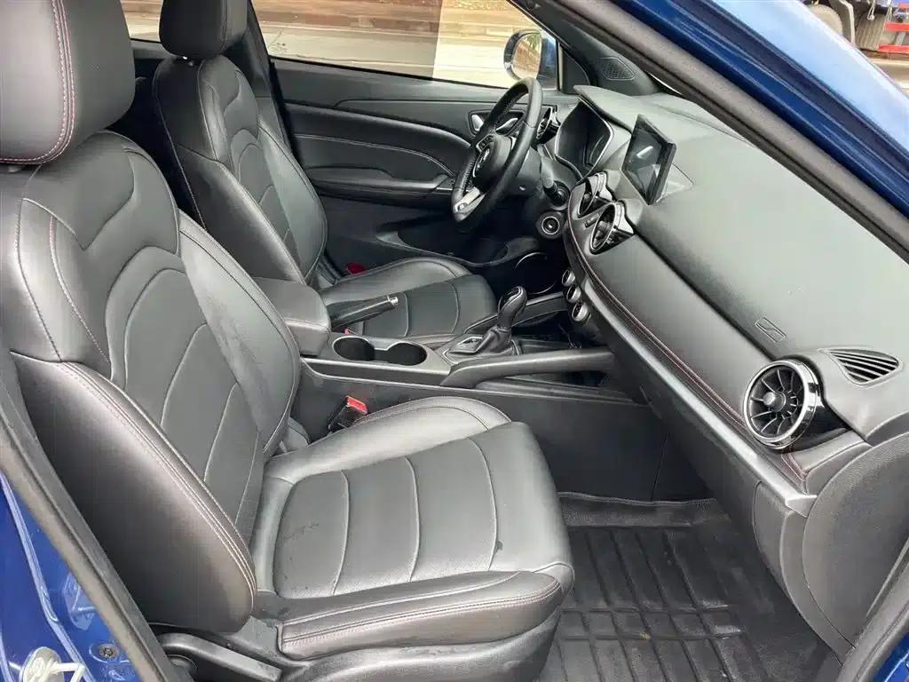 Fengguang 500 2022 Model 1.5L CVT Enjoyment Edition — миниатюра 4