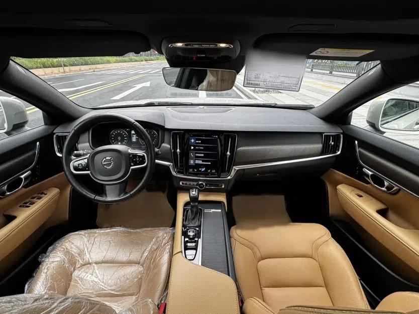 Volvo V90 2019 Cross Country T5 AWD Smart Range Version China V Standard — миниатюра 24