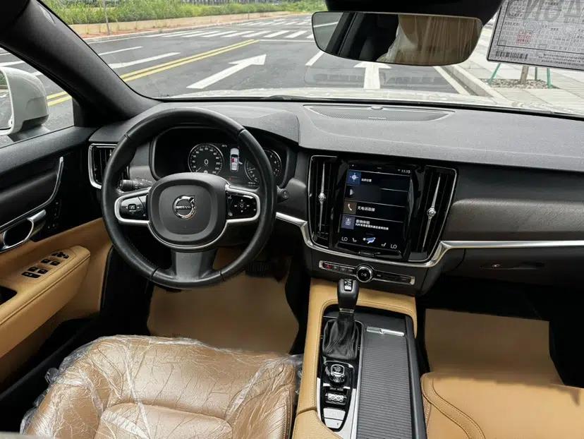 Volvo V90 2019 Cross Country T5 AWD Smart Range Version China V Standard — миниатюра 28