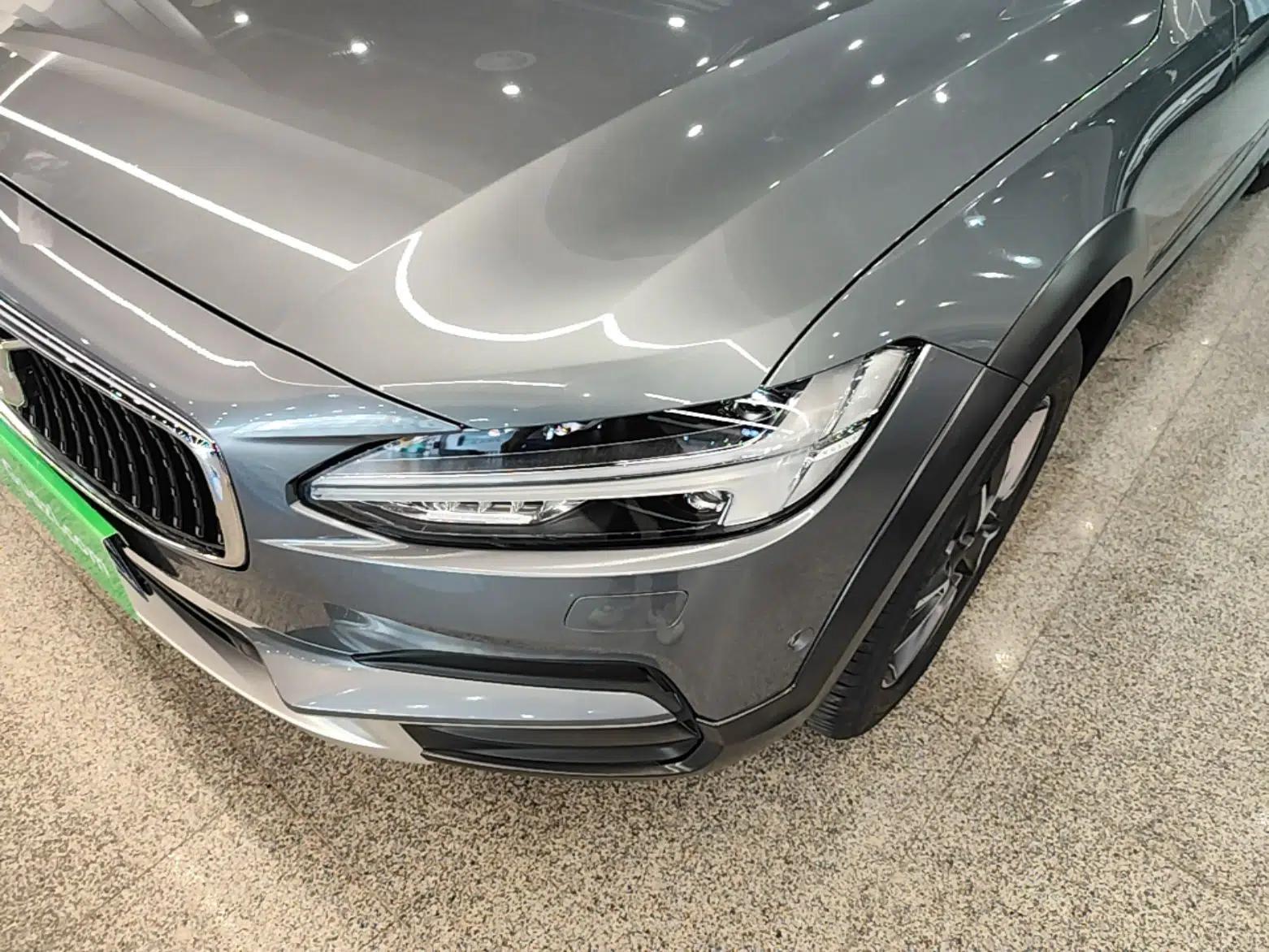 Volvo V90 2017 Cross Country T5 AWD Smart Range Edition — миниатюра 9