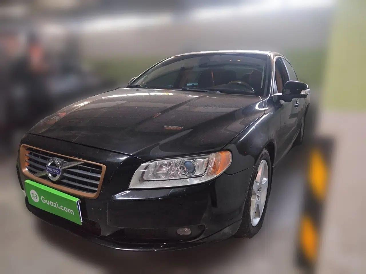 Volvo S80L 2011 2.0T ZhiZun Edition — миниатюра 1