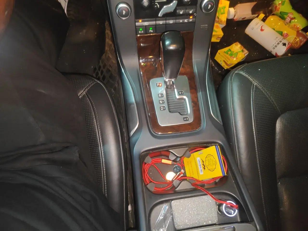 Volvo S80L 2011 2.0T ZhiZun Edition — миниатюра 15