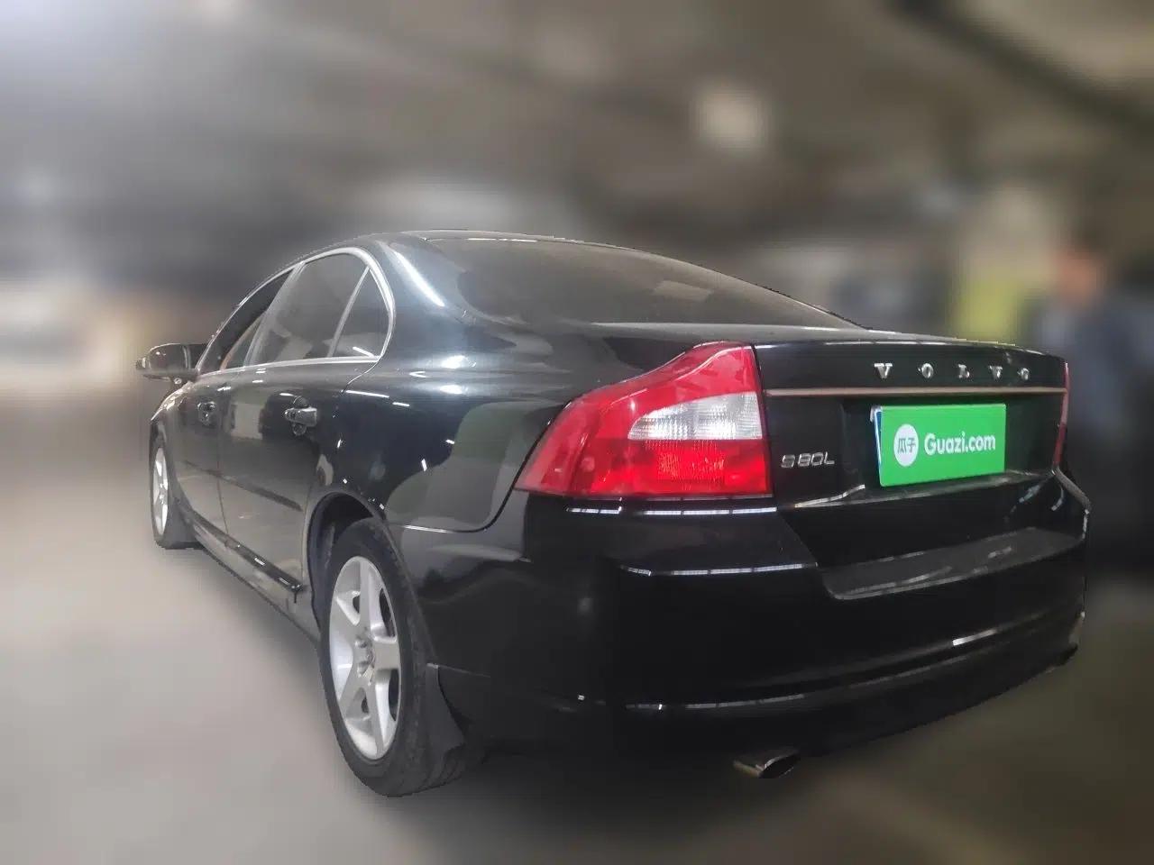 Volvo S80L 2011 2.0T ZhiZun Edition — миниатюра 4