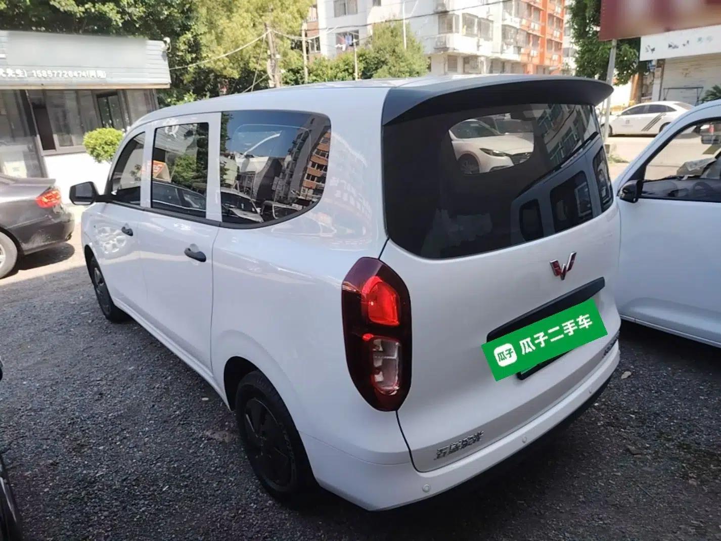 Wuling Hongguang New Energy 2024 All-Electric Model 300KM Standard Version — миниатюра 4