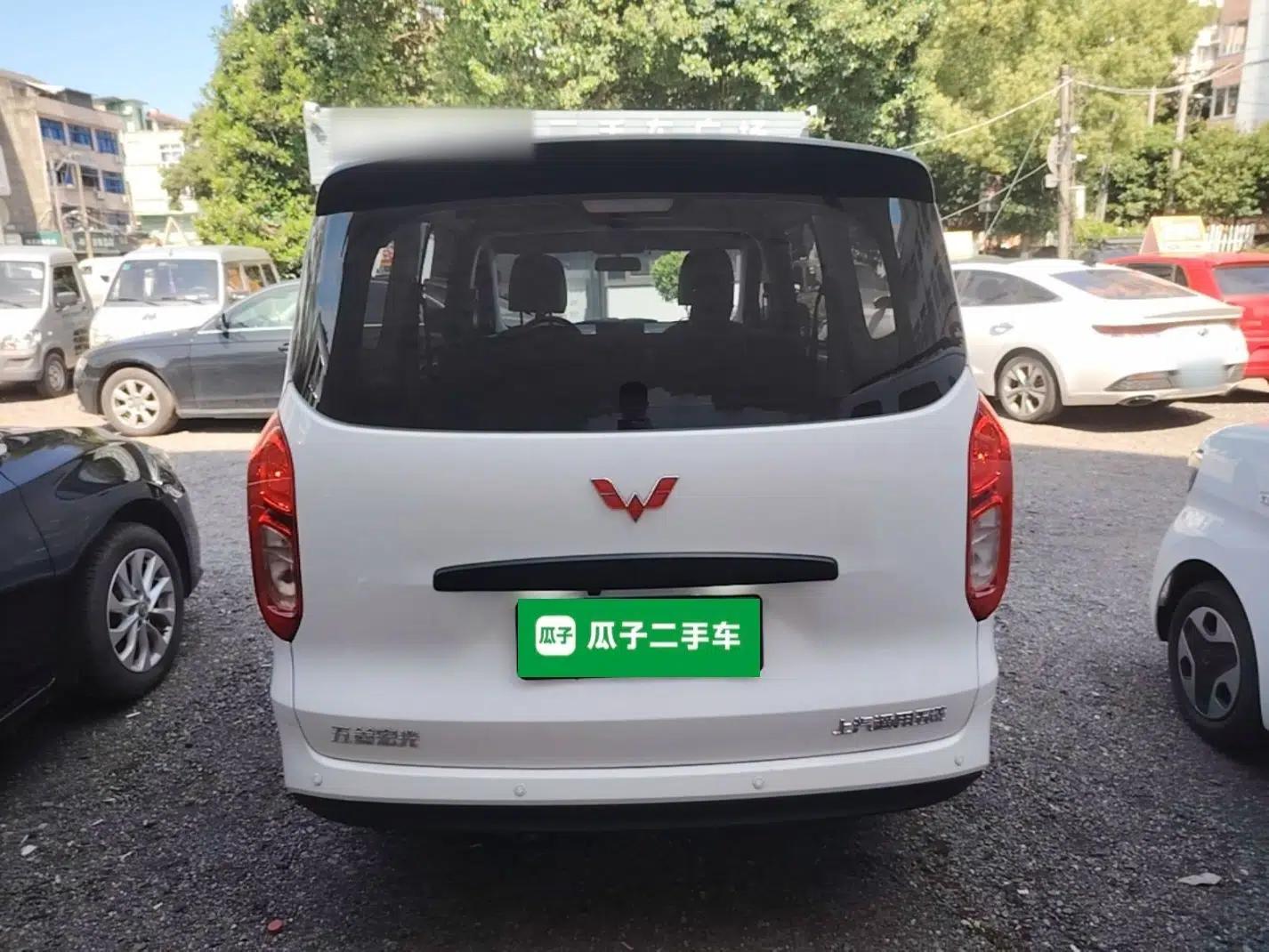 Wuling Hongguang New Energy 2024 All-Electric Model 300KM Standard Version — миниатюра 5