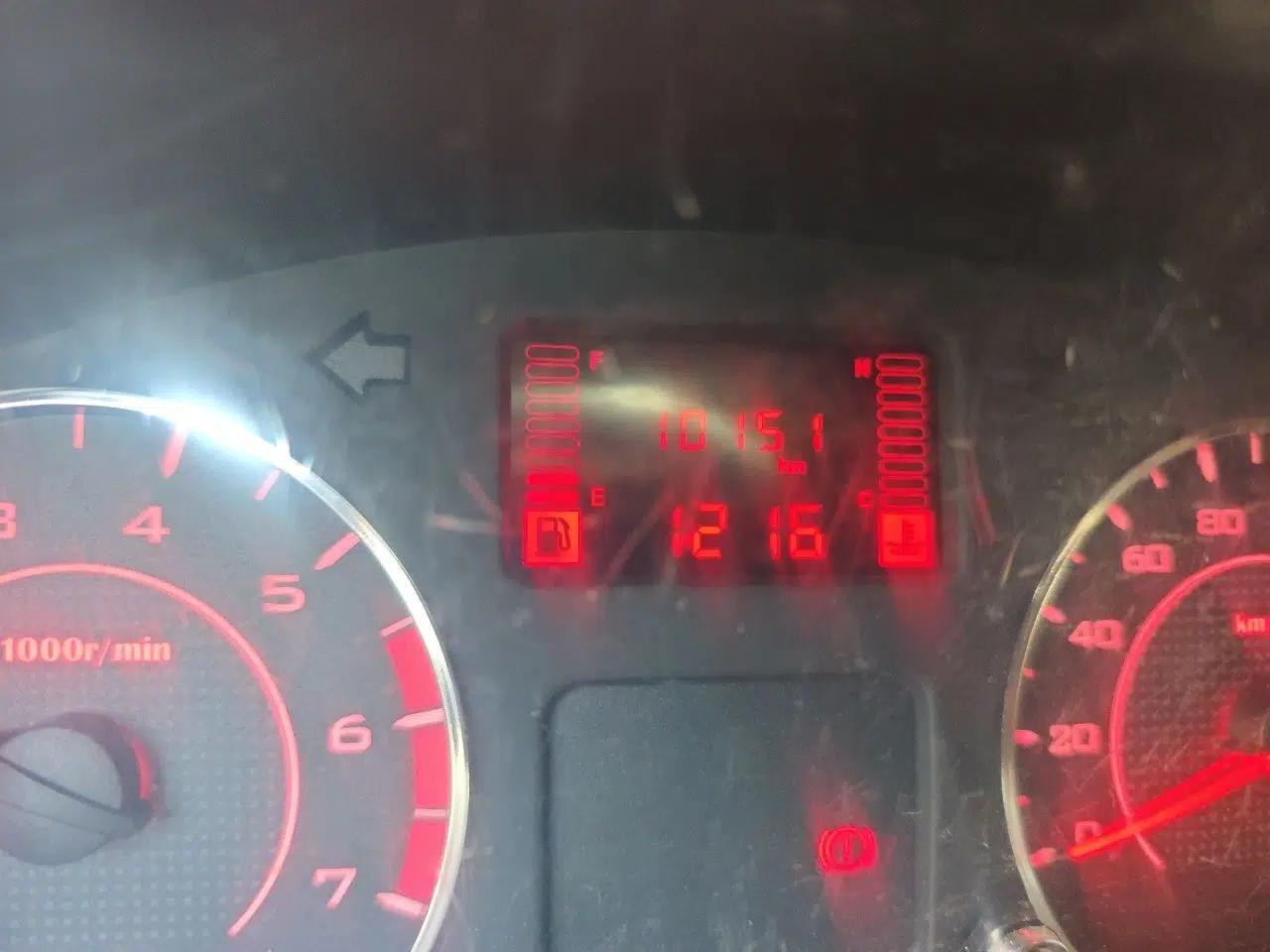 Wuling Rongguang S 2023 1.5L Base Version 5/7 Seats — миниатюра 13