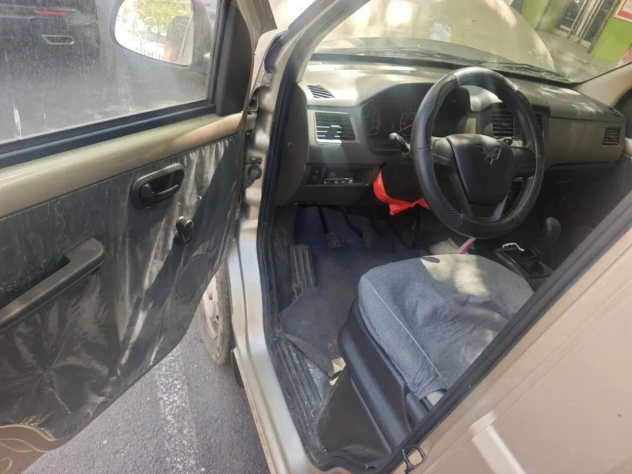 Wuling Rongguang S 2023 1.5L Base Version 5/7 Seats — миниатюра 17