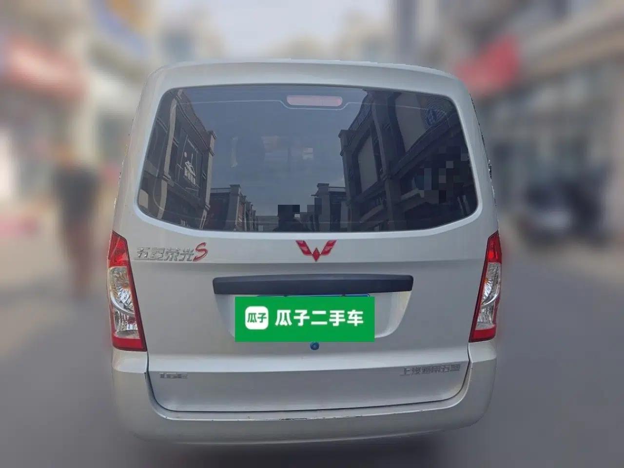 Wuling Rongguang S 2023 1.5L Base Version 5/7 Seats — миниатюра 5