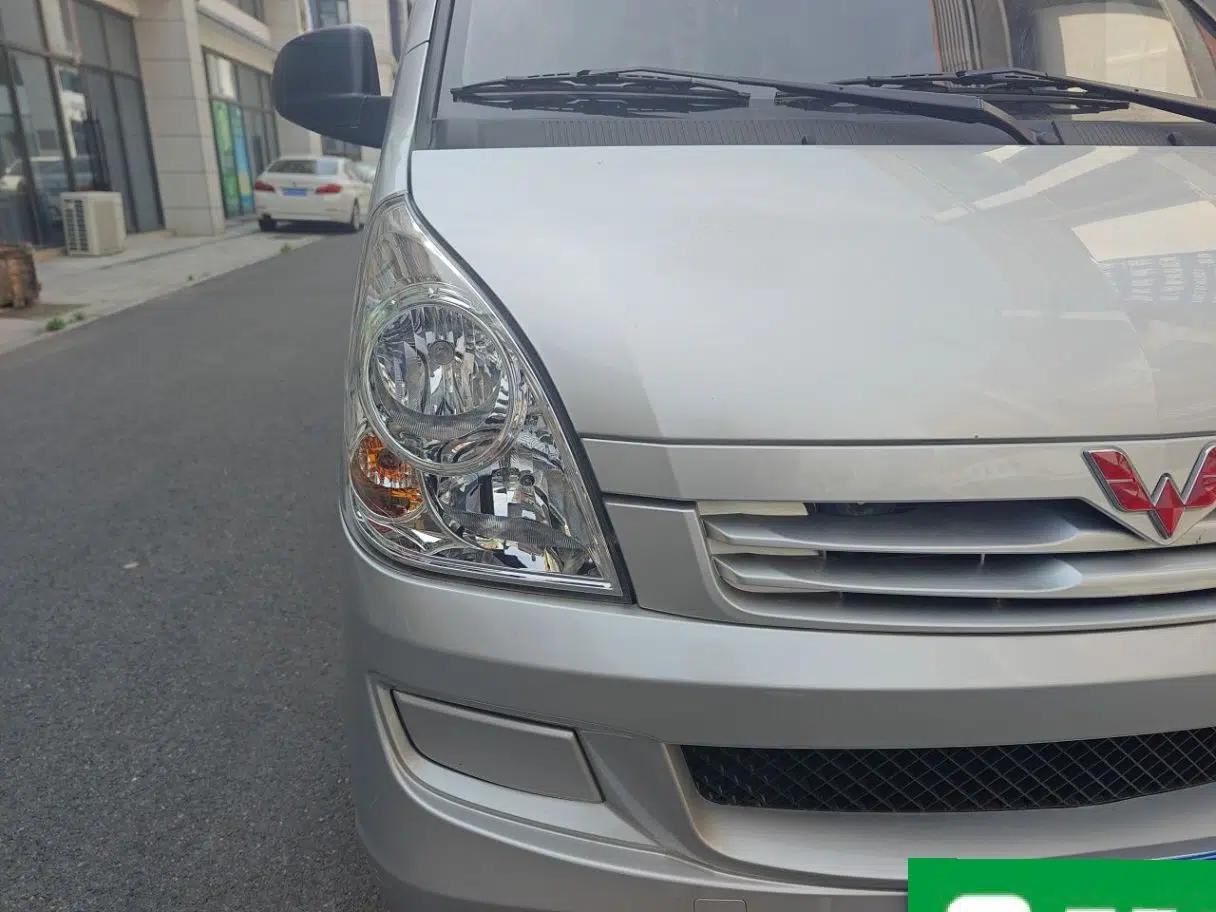 Wuling Rongguang S 2023 1.5L Base Version 5/7 Seats — миниатюра 7