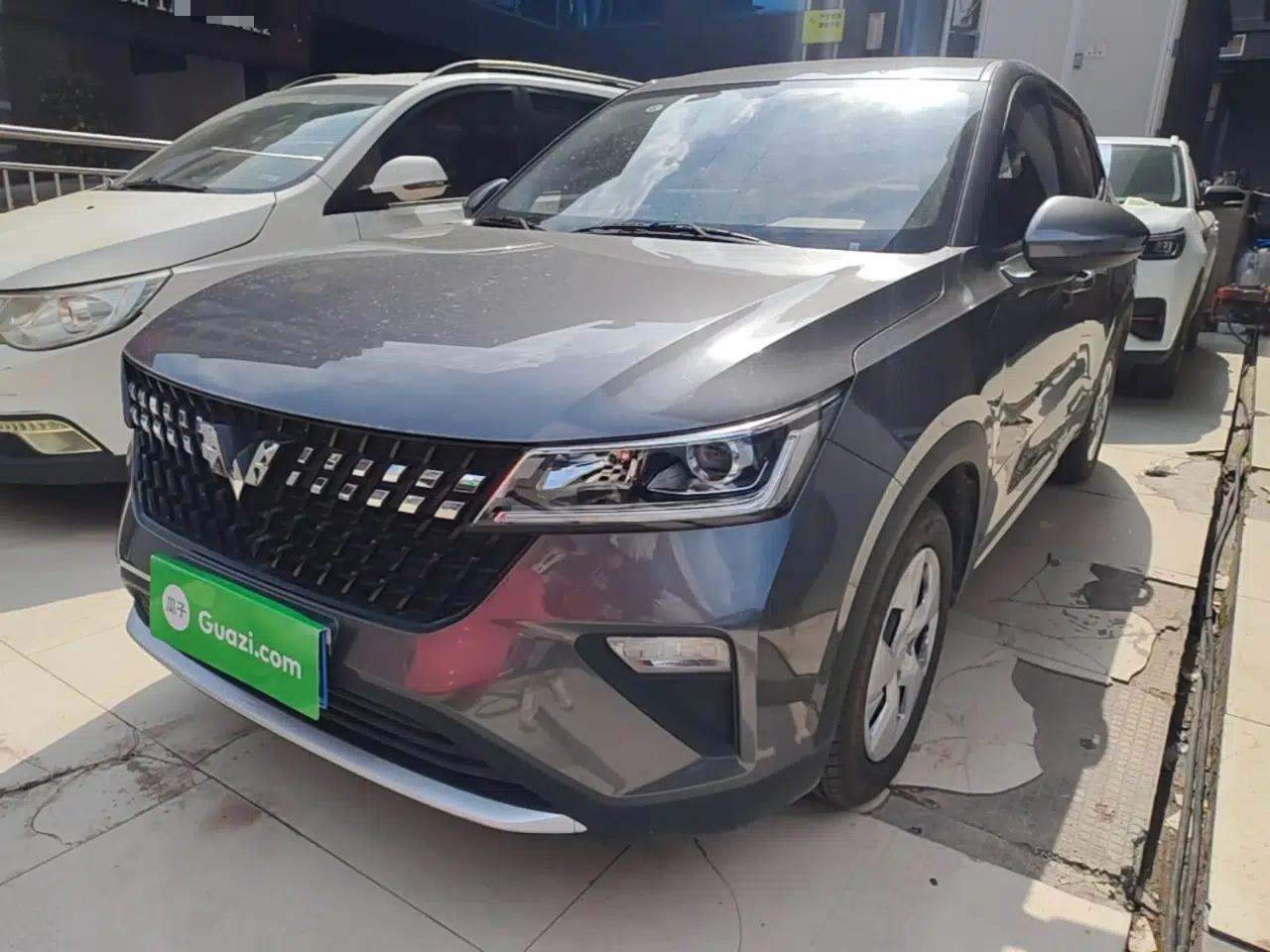 Wuling Alvez 2022 1.5L Manual Free-Style Model — миниатюра 1