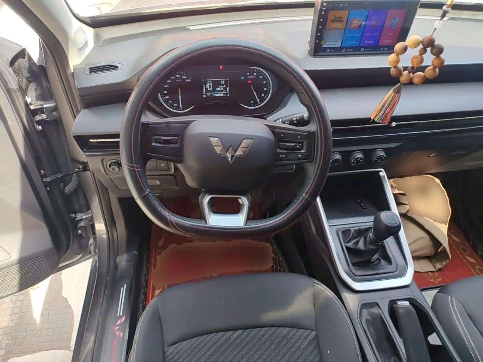 Wuling Alvez 2022 1.5L Manual Free-Style Model — миниатюра 14