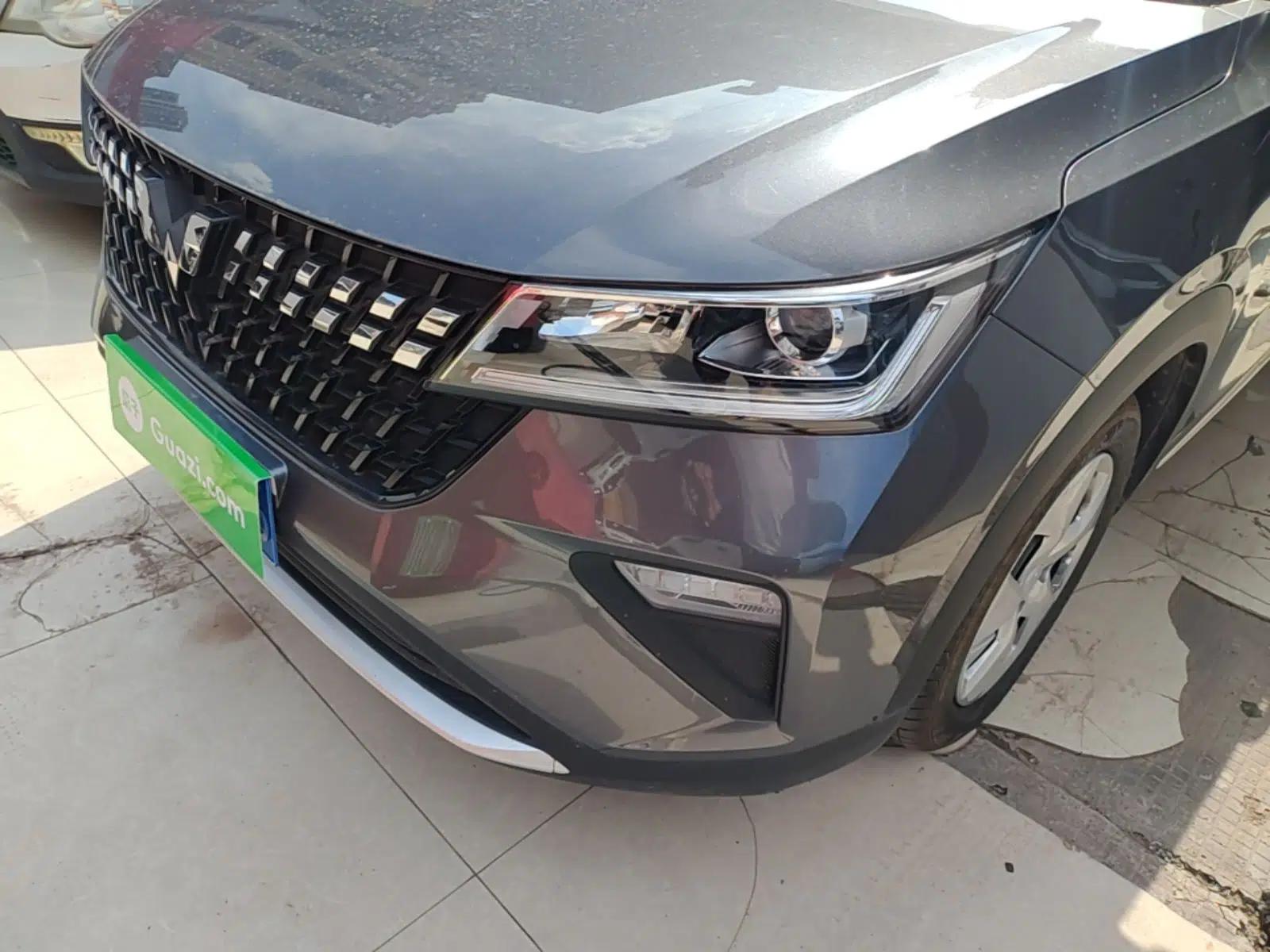 Wuling Alvez 2022 1.5L Manual Free-Style Model — миниатюра 9