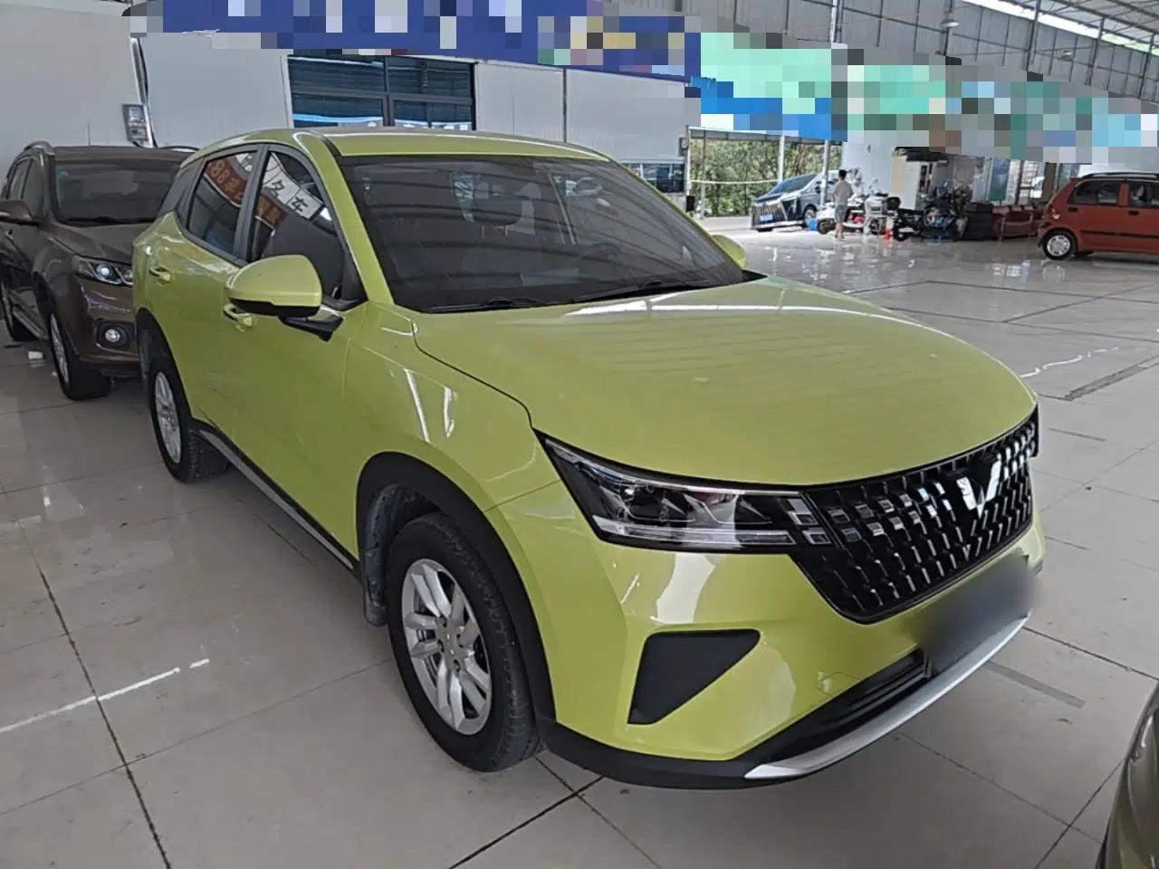 Wuling Alvez 2022 1.5L CVT Comfort Edition — миниатюра 3