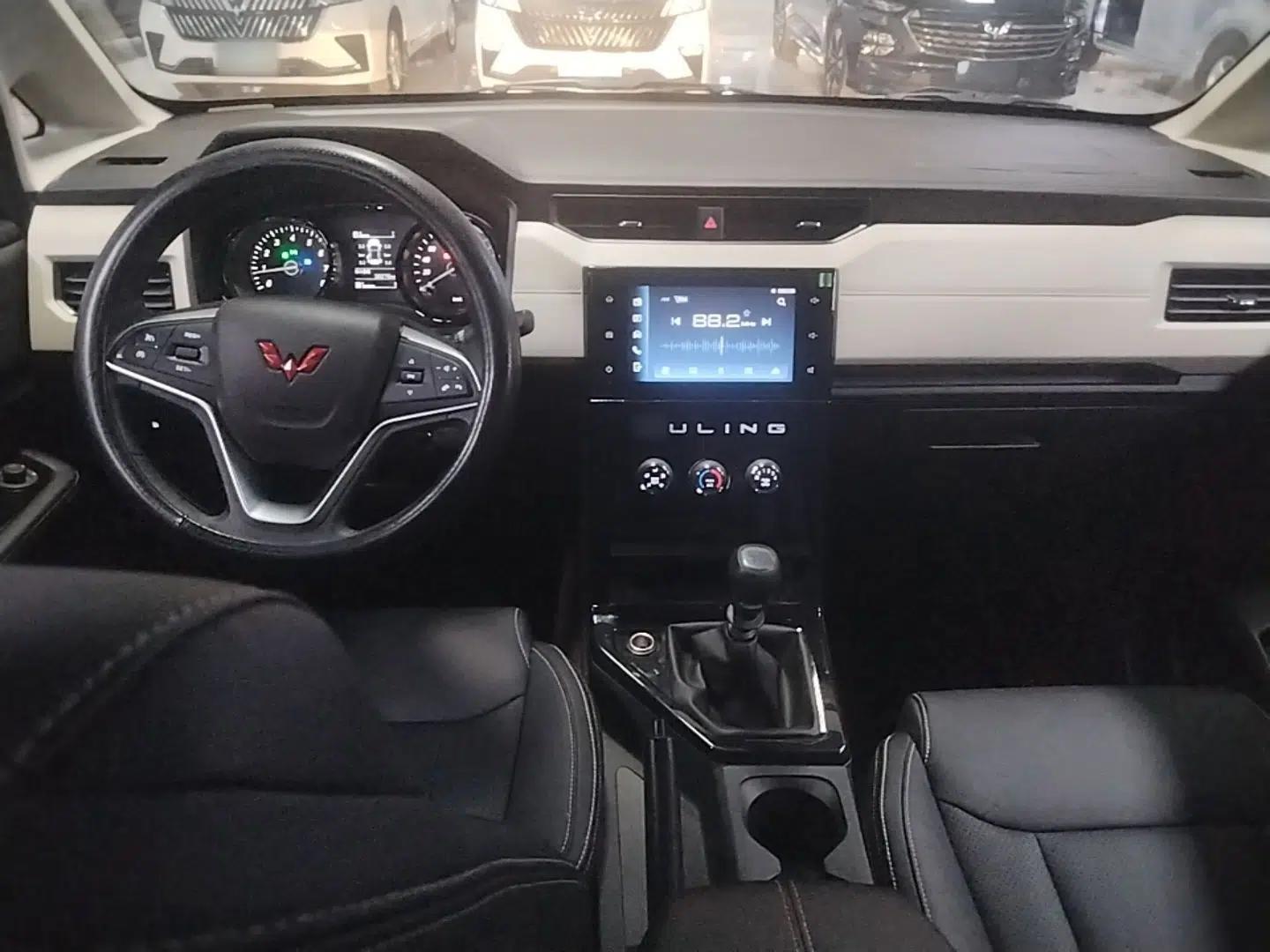 Wuling Zhengcheng 2021 1.5T Manual Luxury Version — миниатюра 13