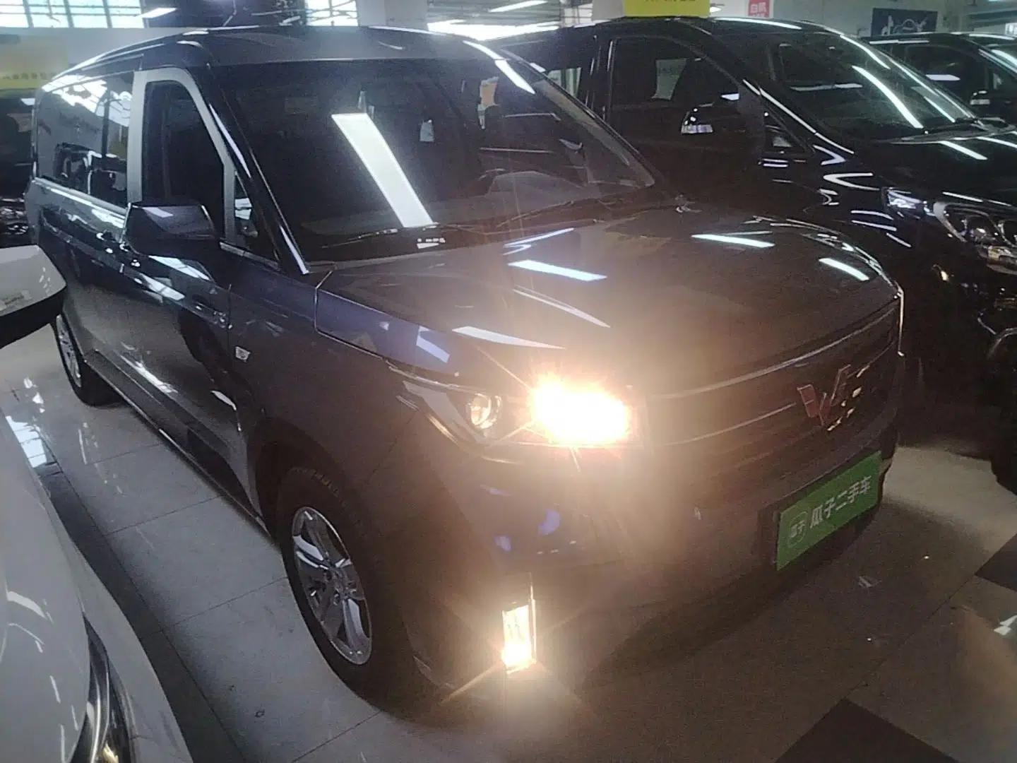 Wuling Zhengcheng 2021 1.5T Manual Luxury Version — миниатюра 3