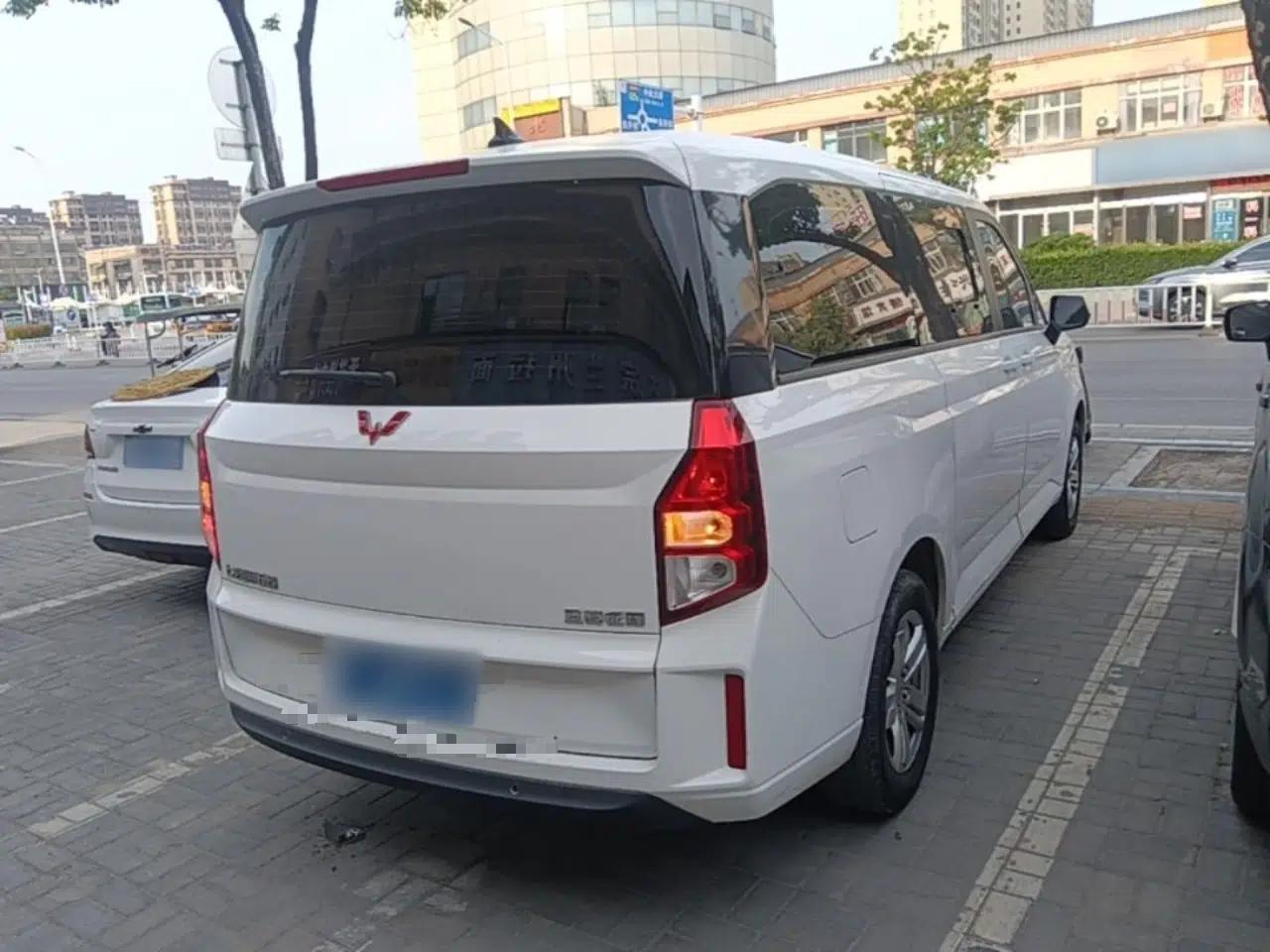 Wuling Zhengcheng 2021 1.5T Manual Luxury Version — миниатюра 6