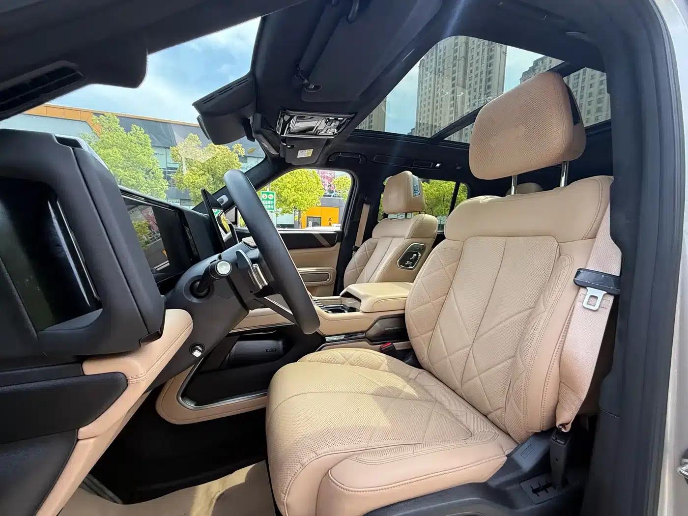 Leopard 8 2025 Smart & Brave Flagship Edition 7-Seater — миниатюра 11