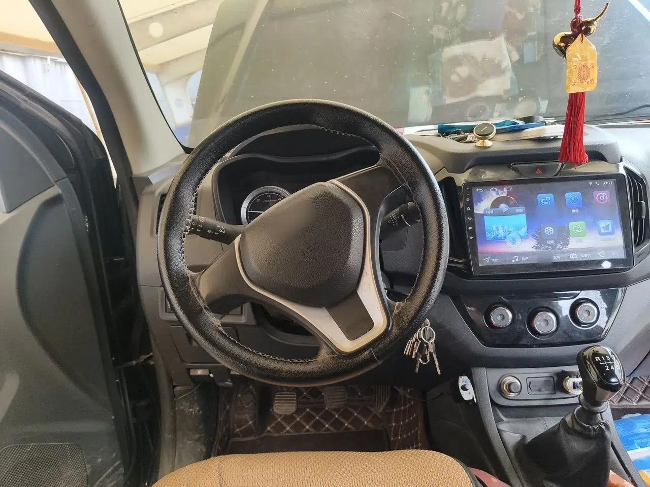 Isuzu JLM 2018 2.5T Four-Wheel Drive Diesel Luxury Version with Extended Cargo Bed JE4D25Q5A — миниатюра 11