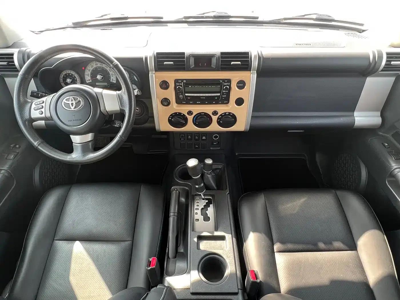2007 FJ Cruiser 4.0L — миниатюра 18