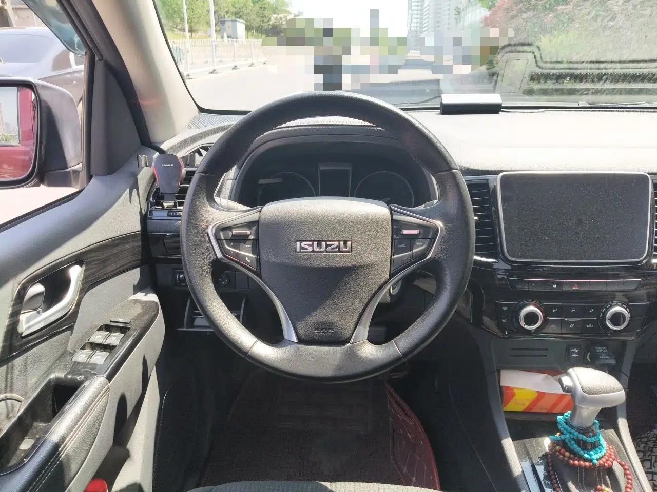 Isuzu D-MAX 2019 3.0T Four-Wheel Drive Automatic Elite Version 4JJ1-TC HI — миниатюра 11