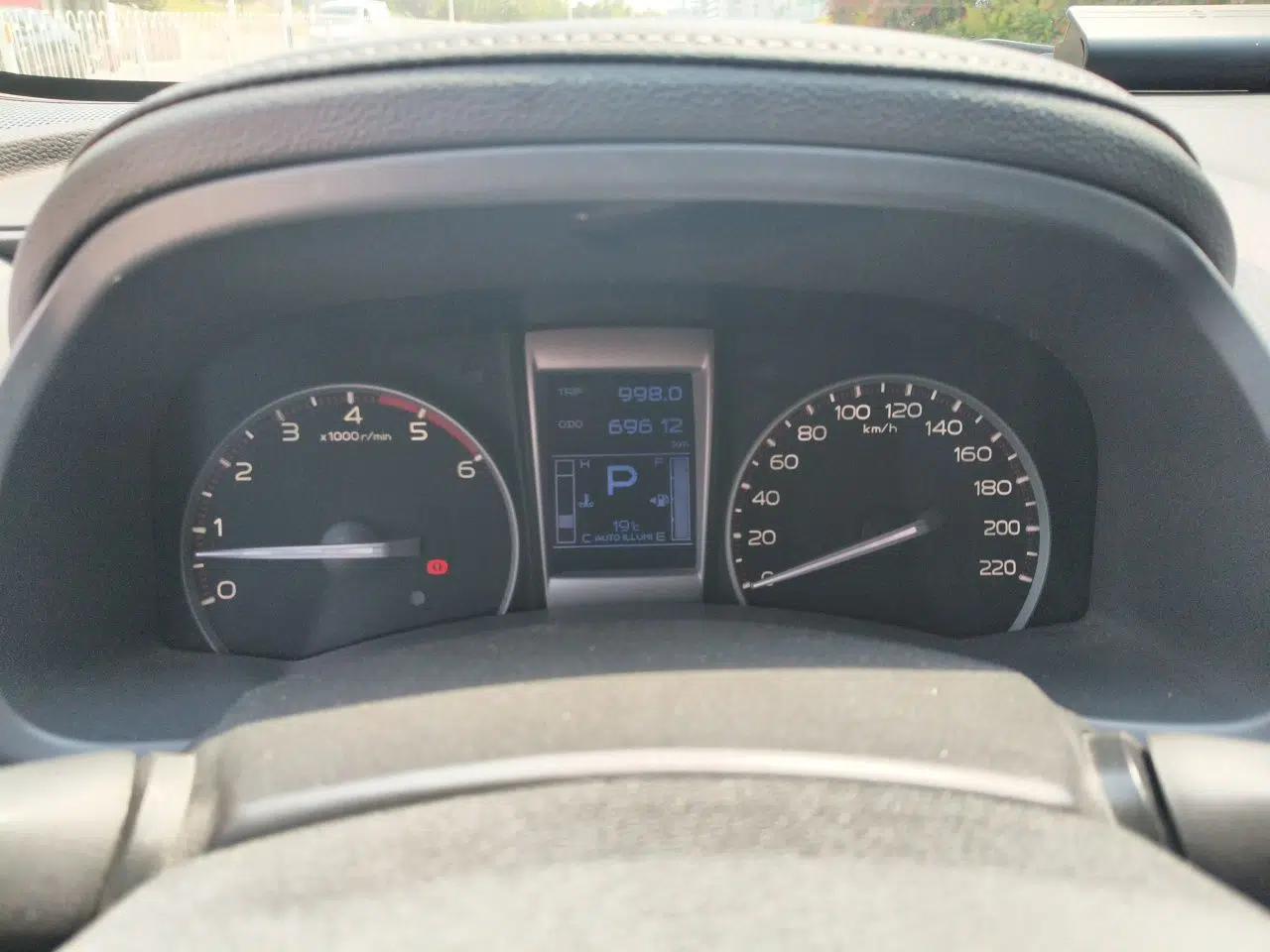 Isuzu D-MAX 2019 3.0T Four-Wheel Drive Automatic Elite Version 4JJ1-TC HI — миниатюра 12