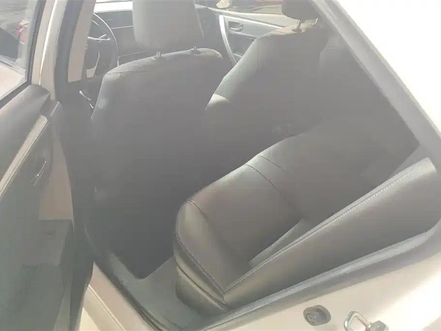 Corolla Hybrid E+ 2020 1.8L E-CVT Comfort Edition — миниатюра 11