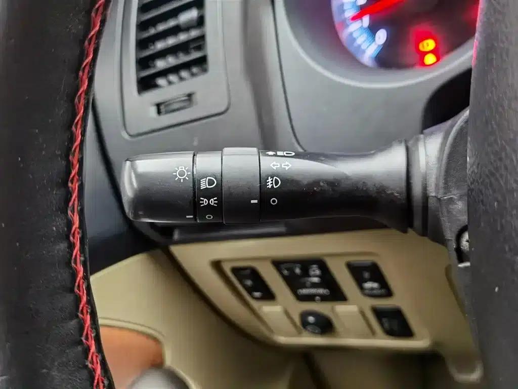 Fortuner 2014 2.7L Automatic — миниатюра 20