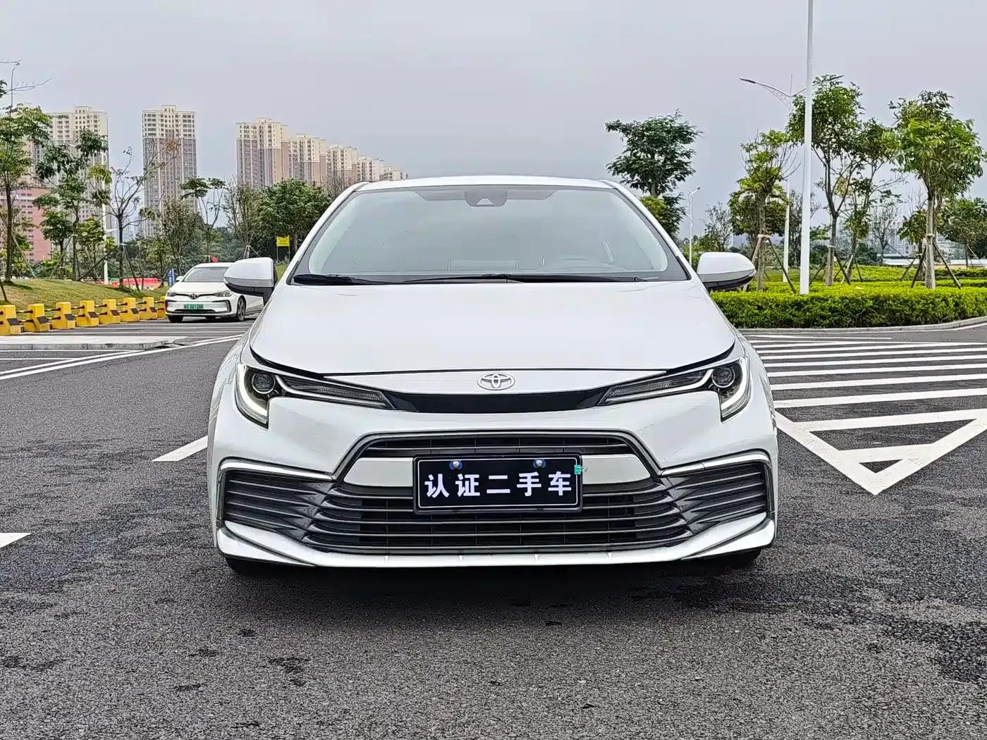 2021 Geely Lingshang 2.0L Luxury Edition — миниатюра 2