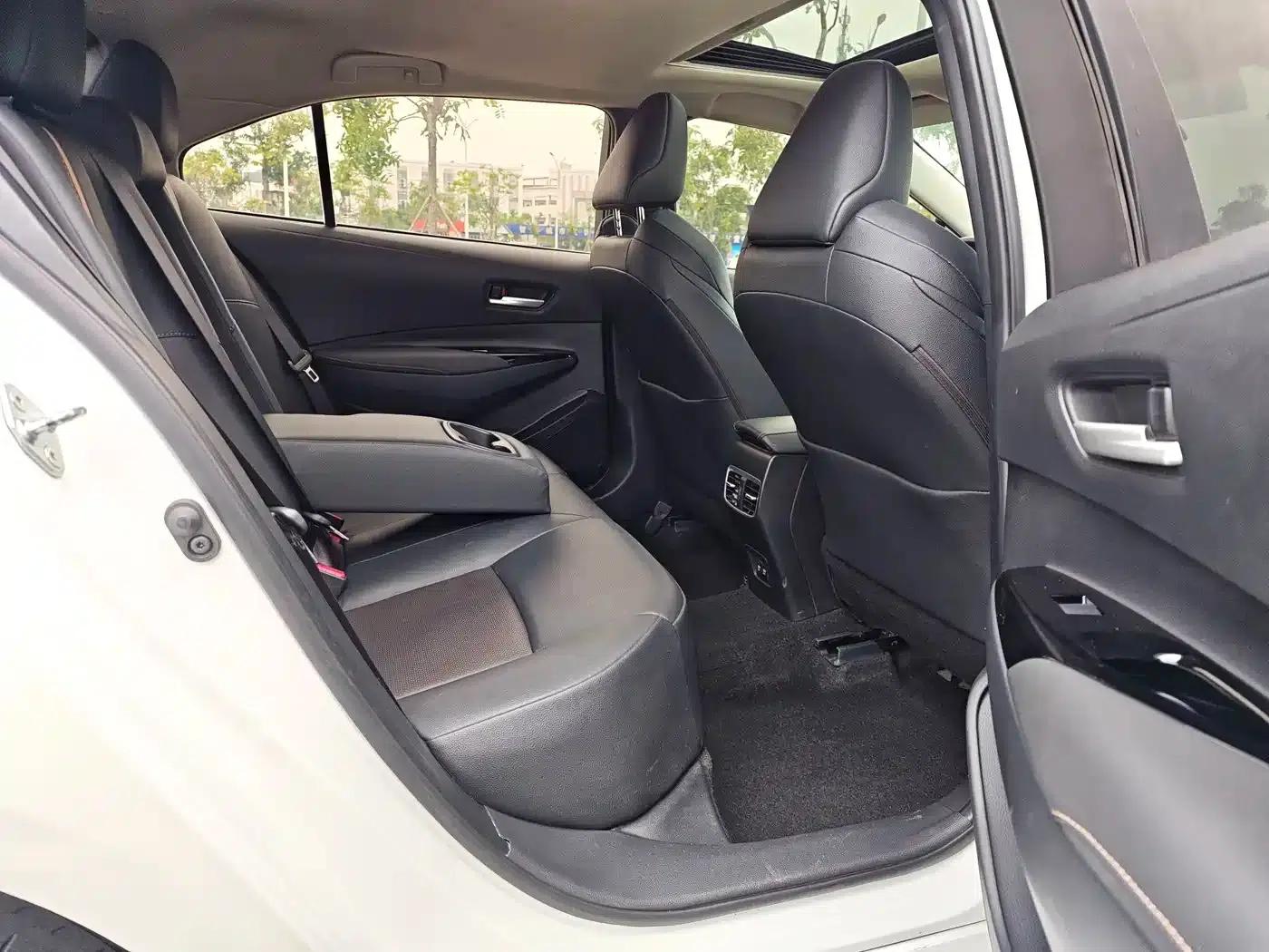 2021 Geely Lingshang 2.0L Luxury Edition — миниатюра 12
