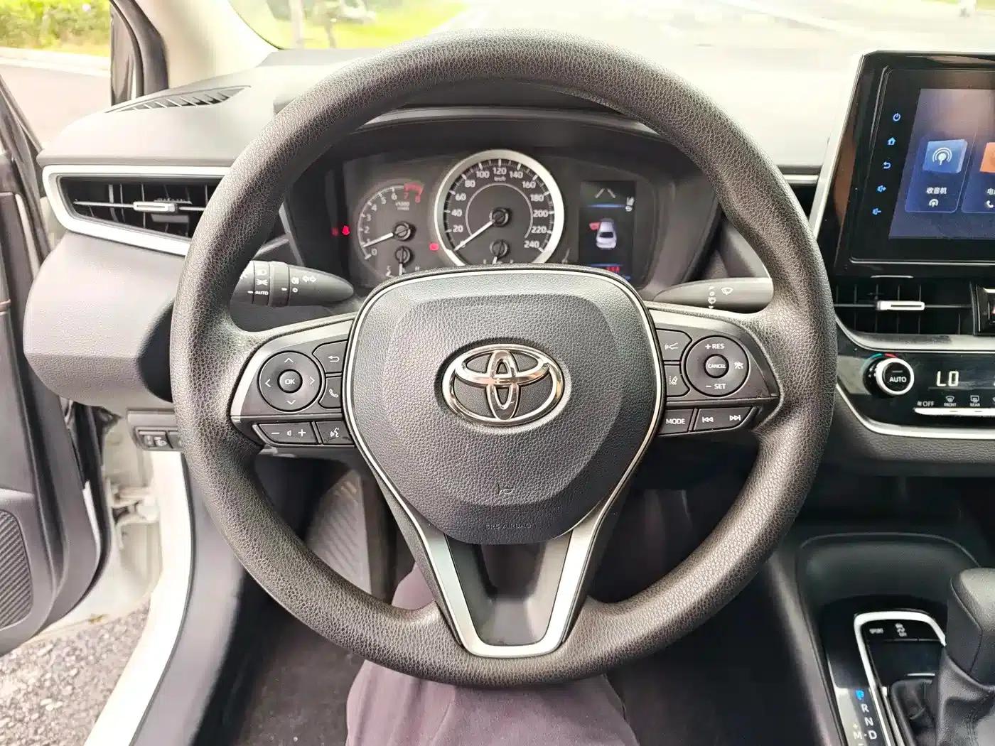 2021 Geely Lingshang 2.0L Luxury Edition — миниатюра 15