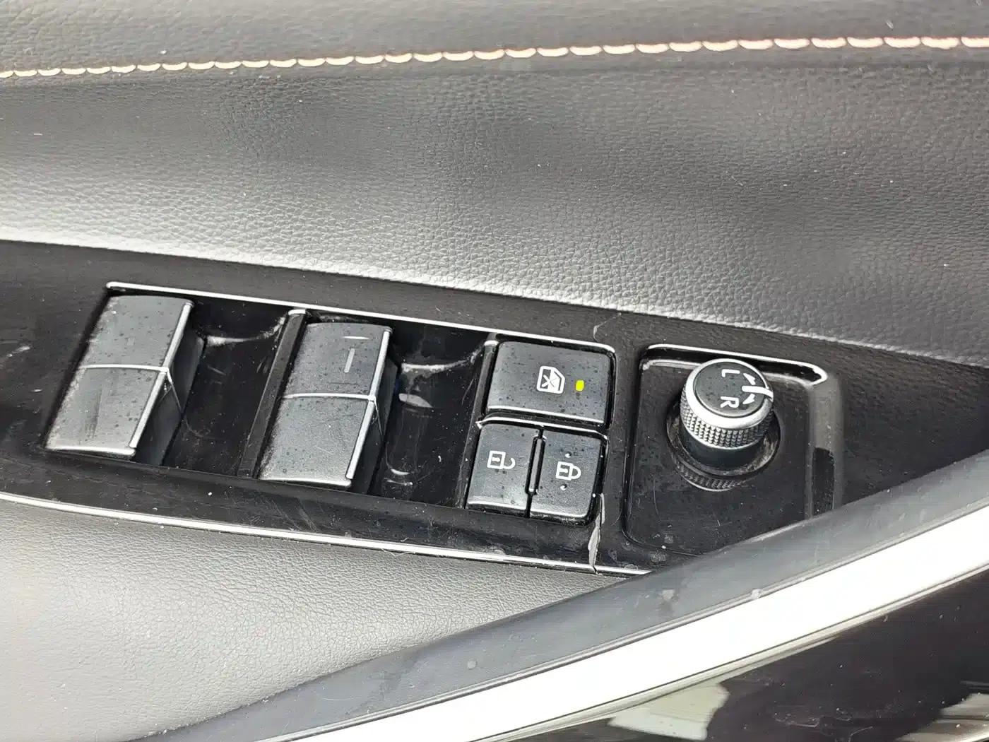 2021 Geely Lingshang 2.0L Luxury Edition — миниатюра 27