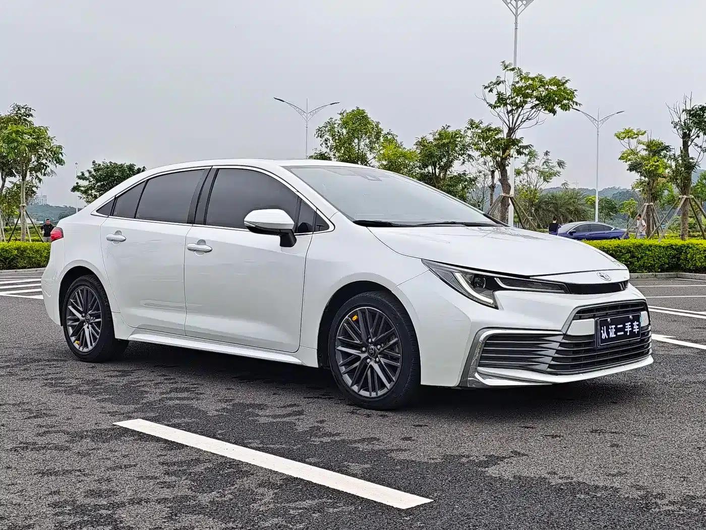 2021 Geely Lingshang 2.0L Luxury Edition — миниатюра 8