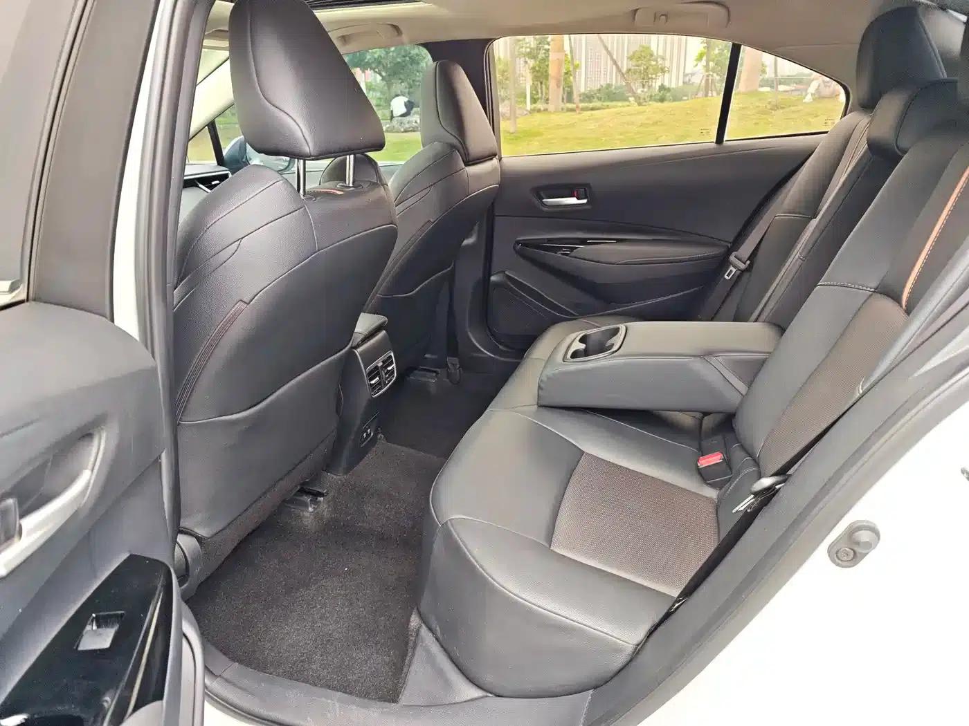2021 Geely Lingshang 2.0L Luxury Edition — миниатюра 10