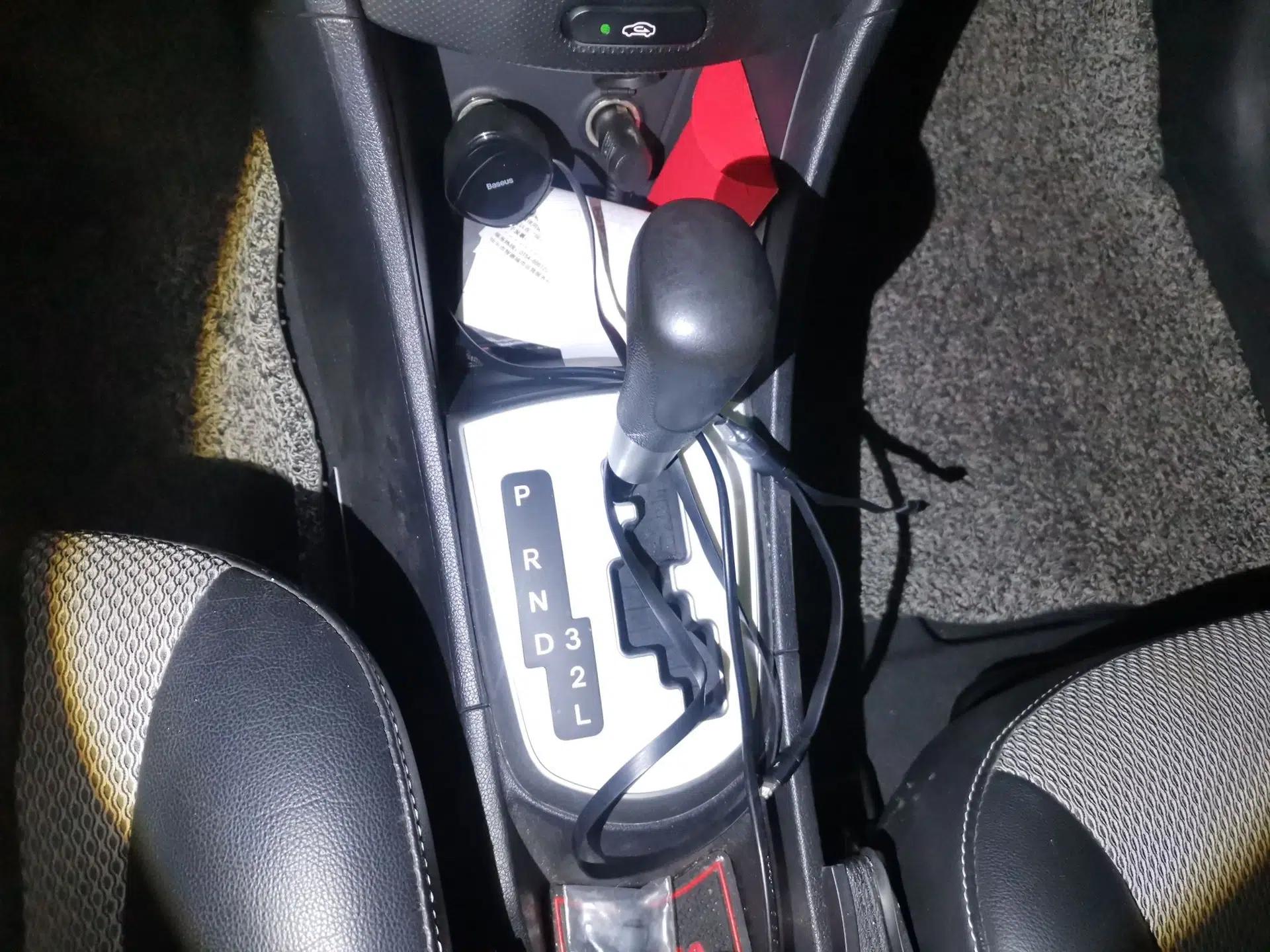 Hyundai Verna Ray 2014 1.4L Automatic GLX — миниатюра 15