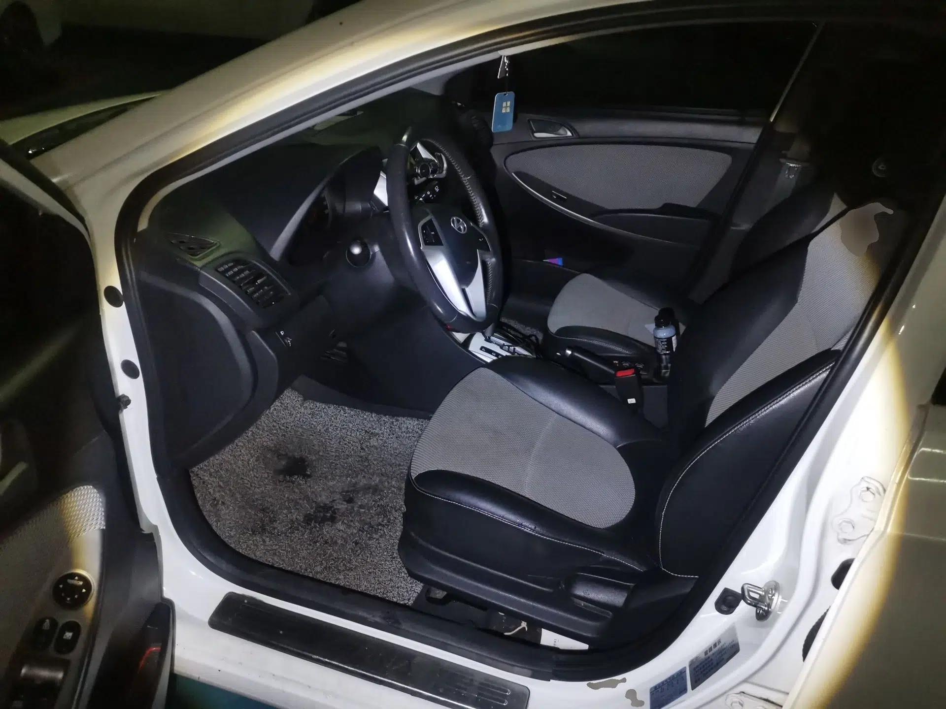 Hyundai Verna Ray 2014 1.4L Automatic GLX — миниатюра 17