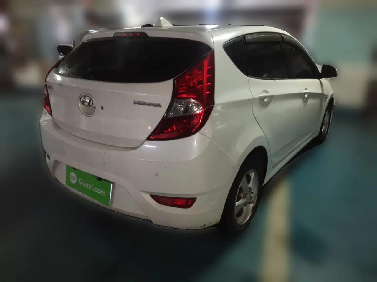 Hyundai Verna Ray 2014 1.4L Automatic GLX — миниатюра 6
