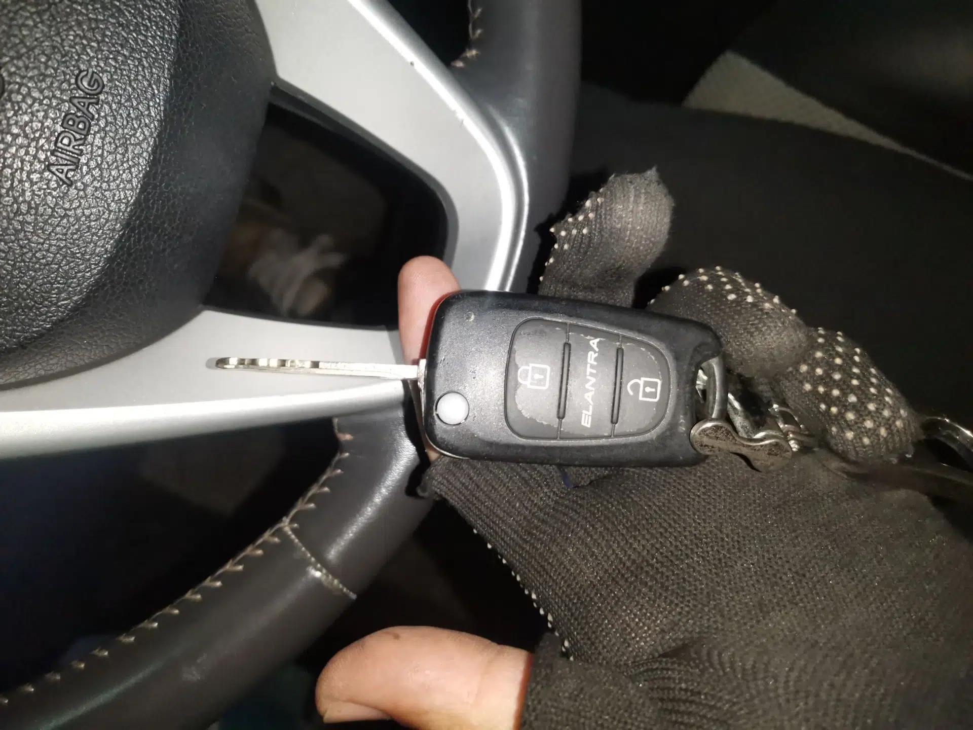 Hyundai Verna Ray 2014 1.4L Automatic GLX — миниатюра 9