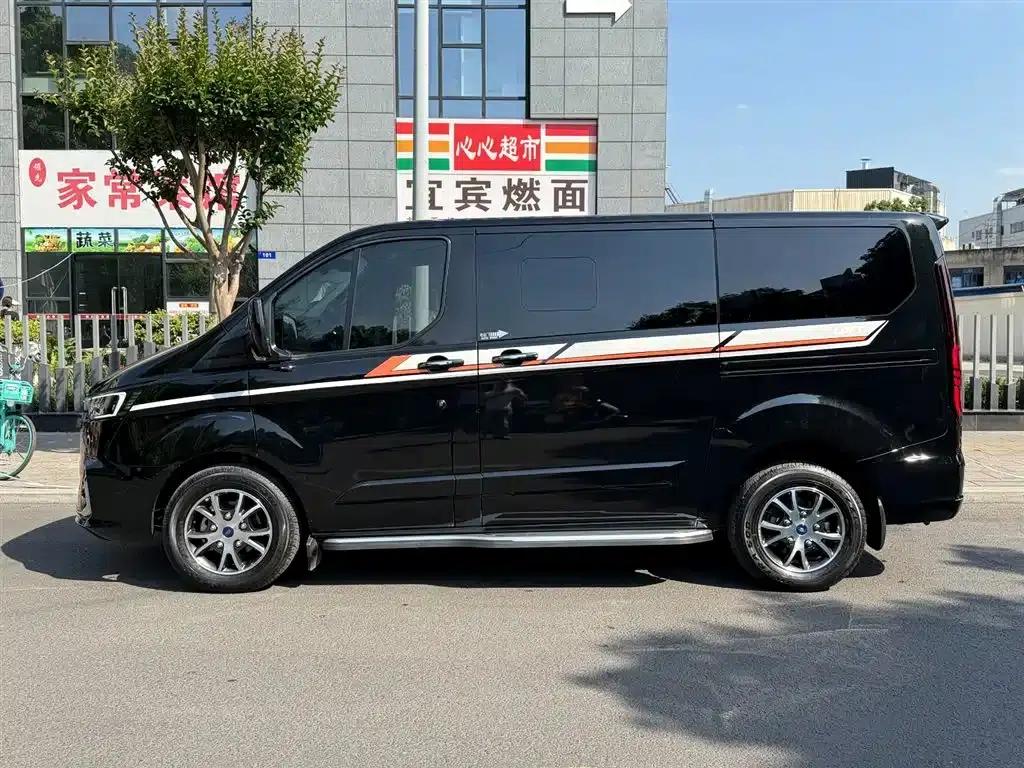 Tourneo 2023 2.0T Automatic Luxury Edition — миниатюра 3