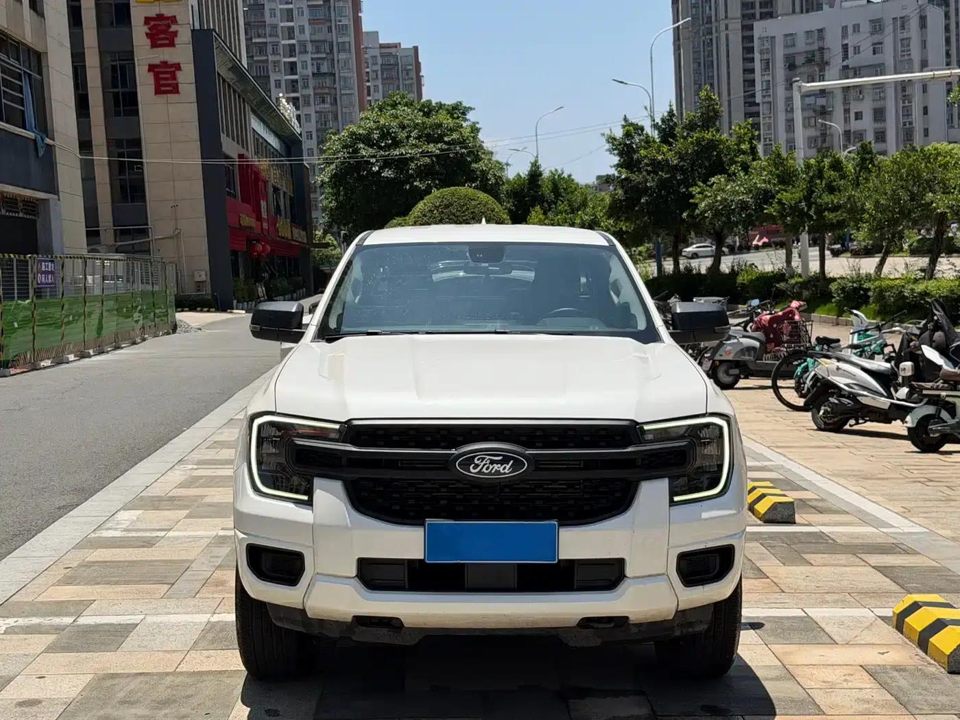 Ranger 2023 Mountain 4WD Automatic Gasoline — миниатюра 2