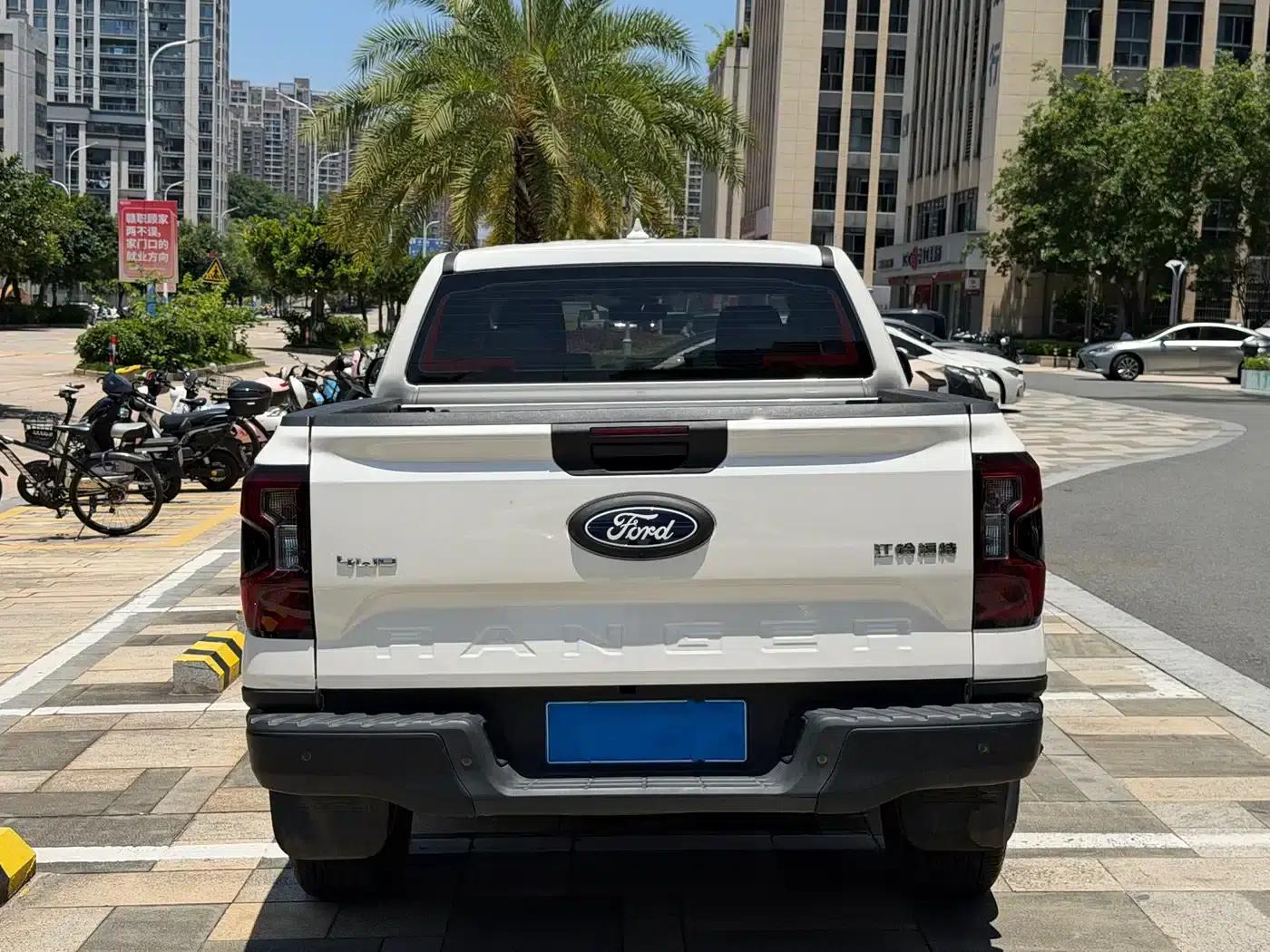 Ranger 2023 Mountain 4WD Automatic Gasoline — миниатюра 5