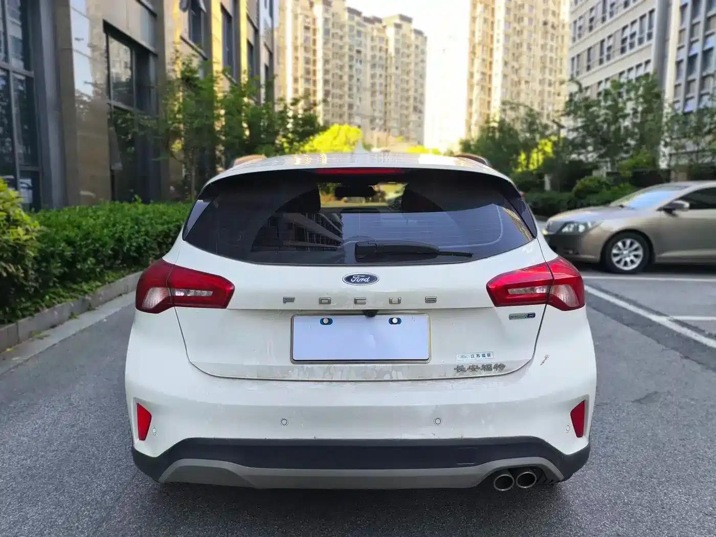 Ford Focus Active 2020 EcoBoost 180 Automatic Trend Edition — миниатюра 7