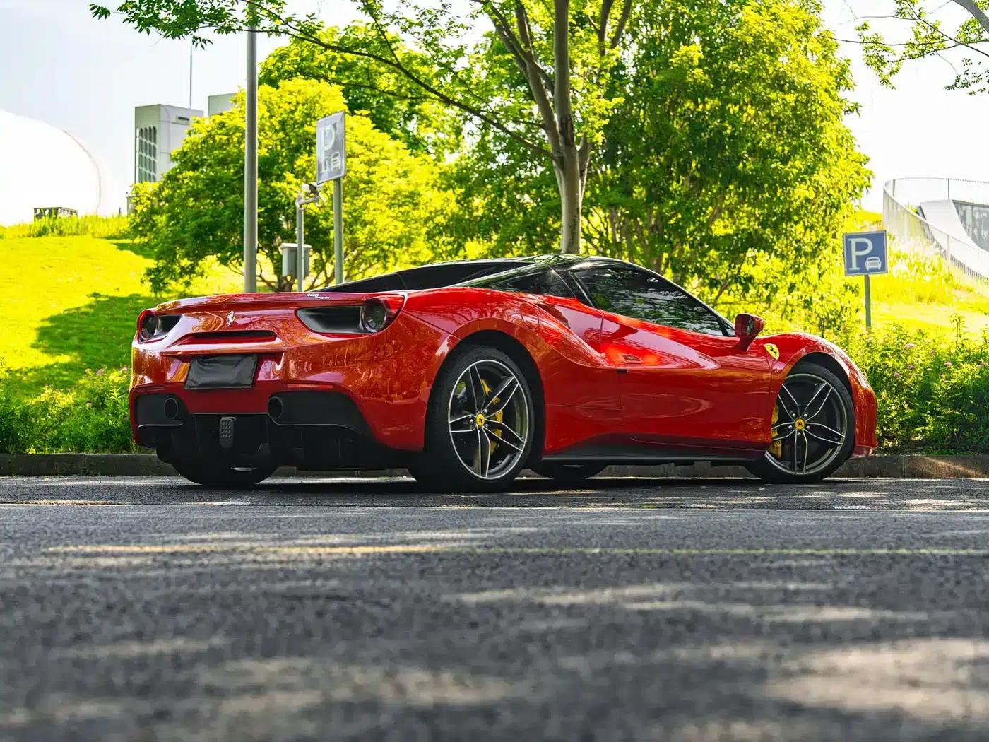 2015 Ferrari 488 GTB — миниатюра 13