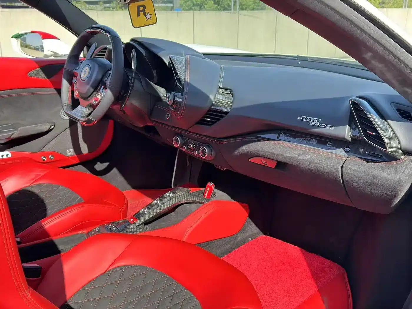 2015 Ferrari 488 Spider — миниатюра 7