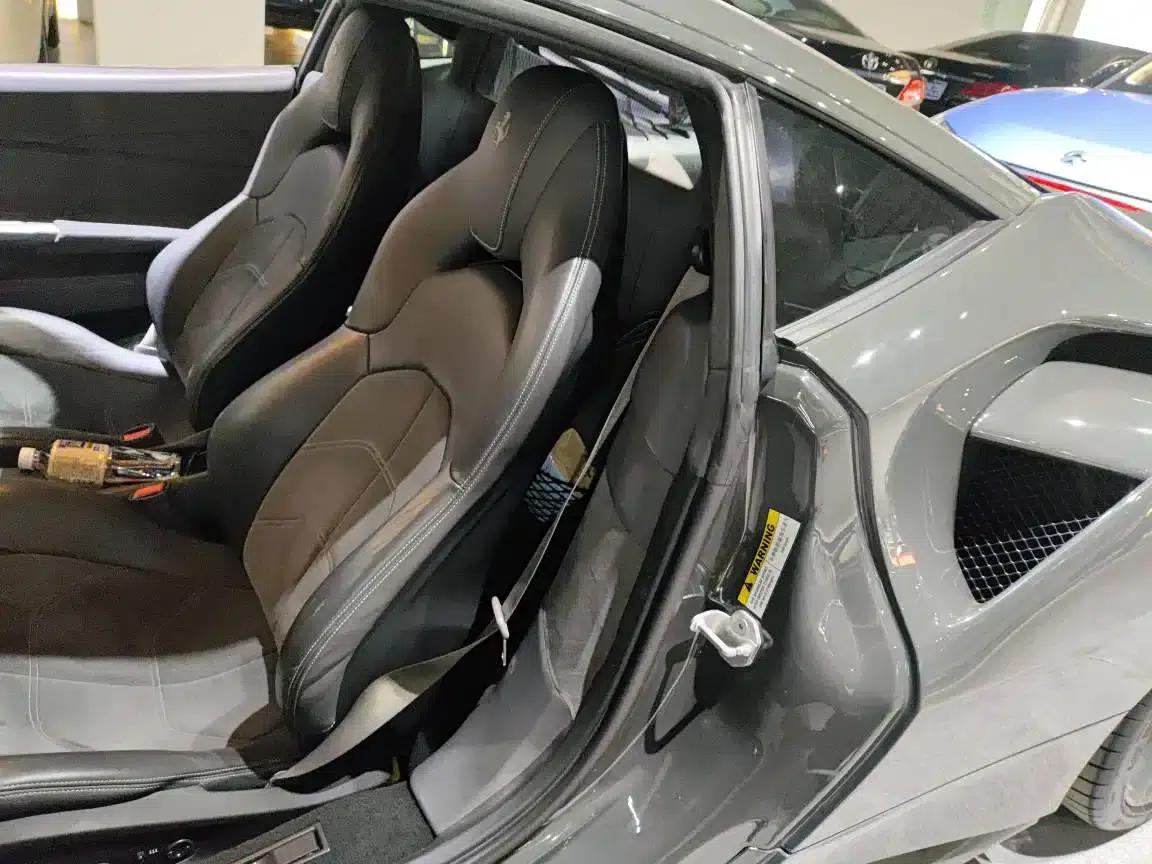 2015 Ferrari 488 GTB — миниатюра 5